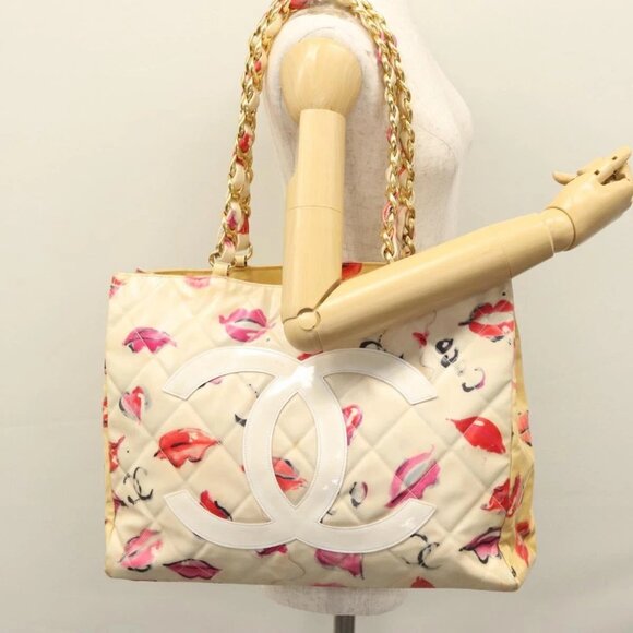 CHANEL Matelasse Chain COCO Mark Lip Tote Bag Vinyl Red CC Auth yk17404 - Picture 5 of 16